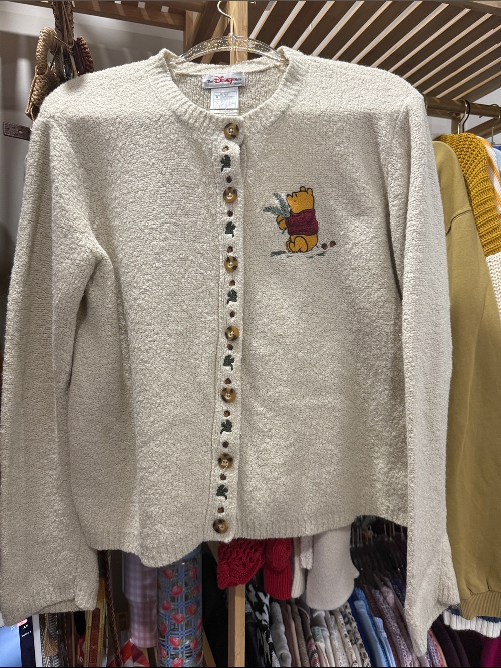 Vintage Disney Beige Knit Winnie the Pooh Embroidered Button Cardigan Large fall